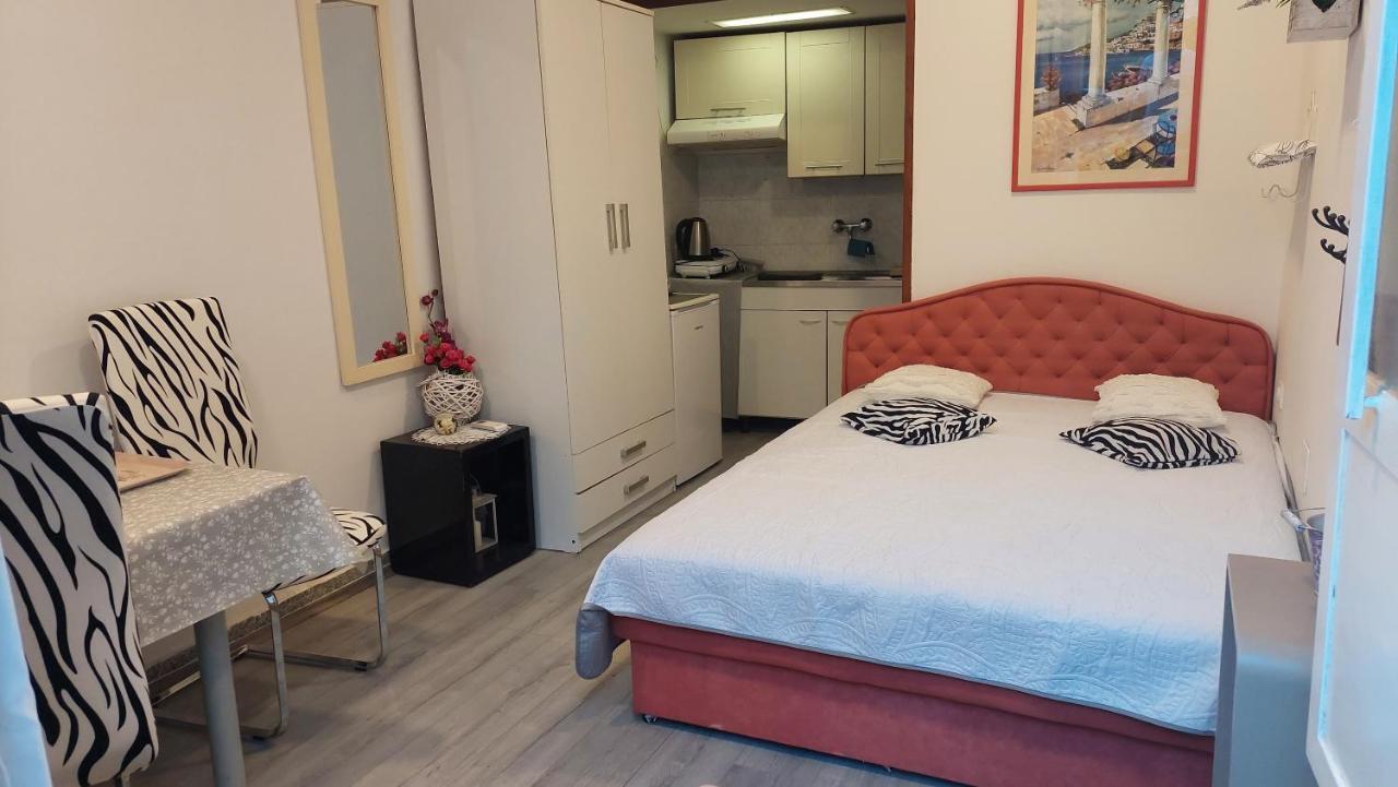 Apartment Rosse Split Exterior foto