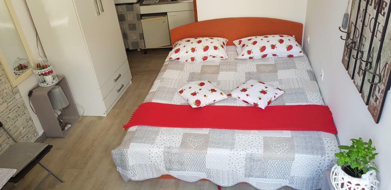 Apartment Rosse Split Exterior foto